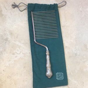 BIRKS JEWELLERS Sterling Cake Breaker with Bag